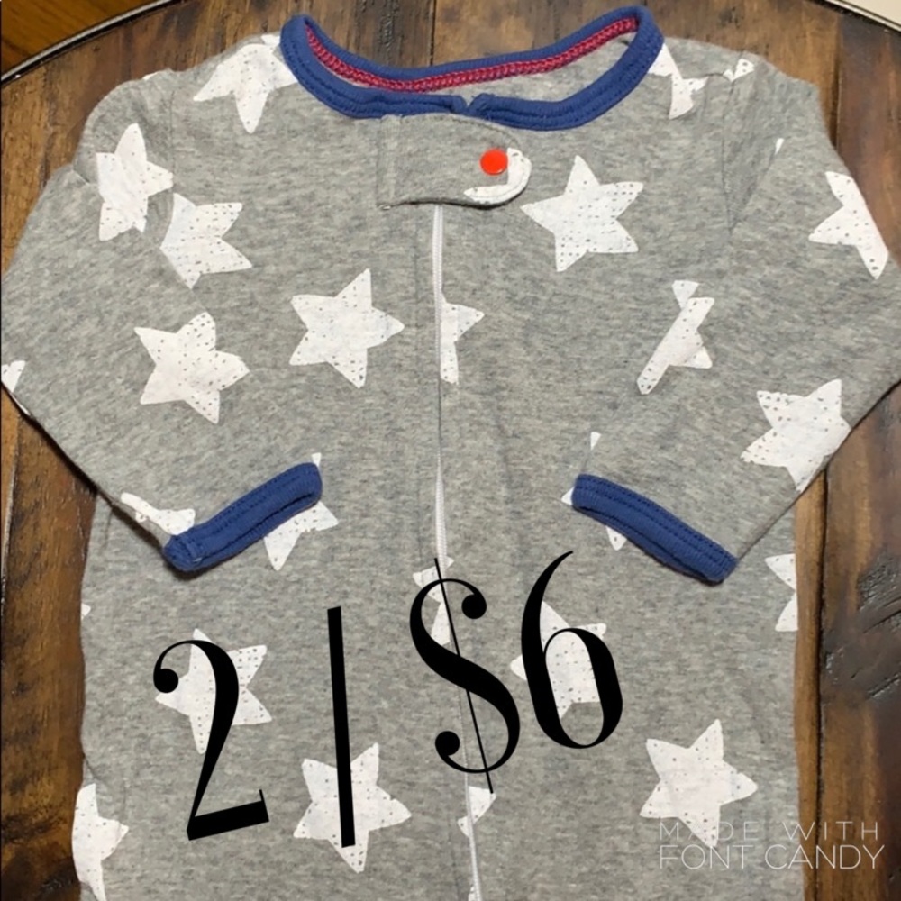 2/$6 Cat & Jack star print footies